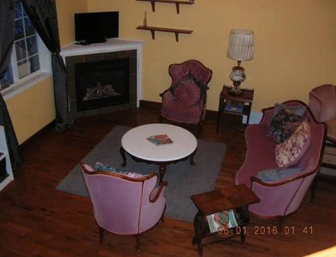 Mccracken Country Inn ฮินตัน ภายนอก รูปภาพ