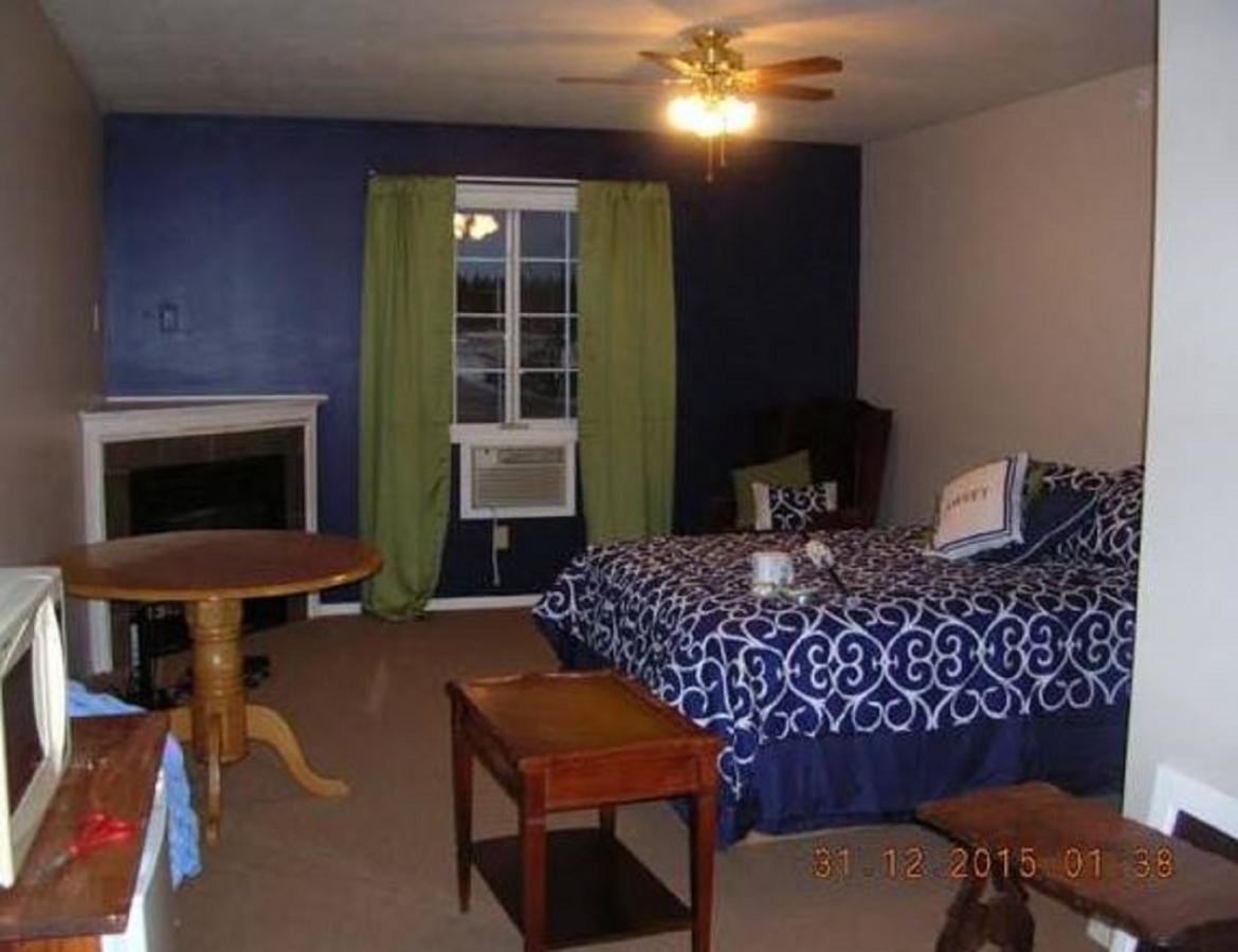 Mccracken Country Inn ฮินตัน ภายนอก รูปภาพ