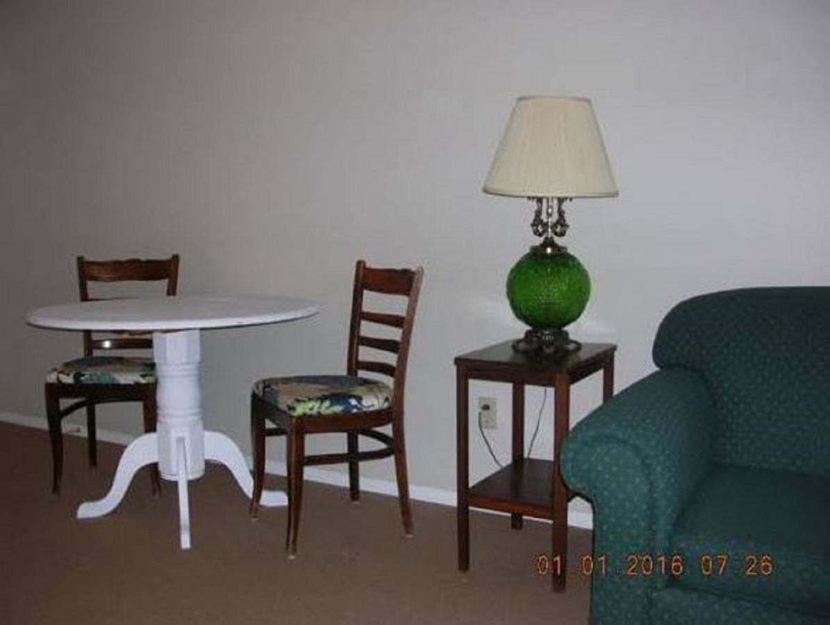 Mccracken Country Inn ฮินตัน ภายนอก รูปภาพ